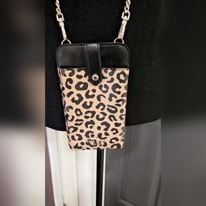 Kate Spade Black and Tan Leopard Print Phone Crossbody